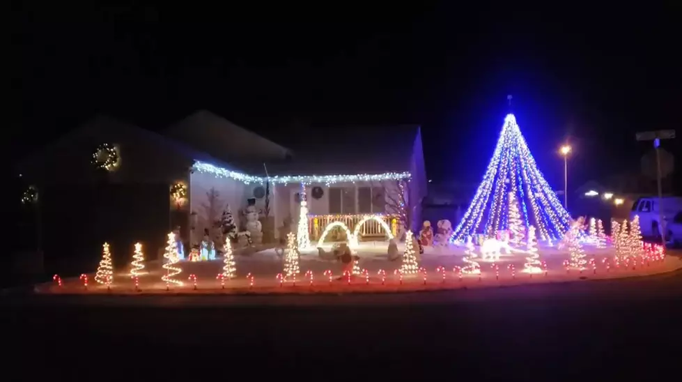 LOOK: Casper’s Largest Christmas Light Show Has Returned